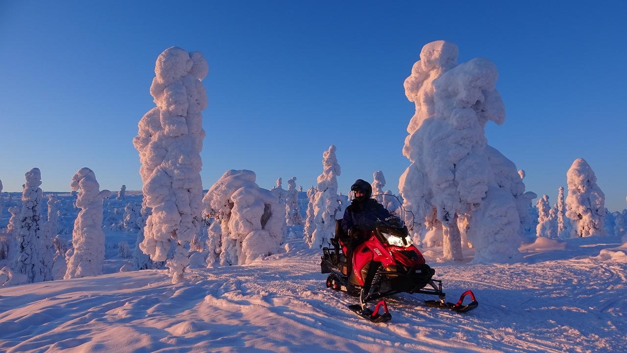 Yllaes Lake Hotel Ylläsjärvi Eksteriør billede